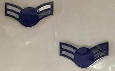 USAF AIRMAN FIRST CLASS A1C METAL CHEVRON INSIGNIA COLLAR BADGE -OBSOLETE 1 PAIR