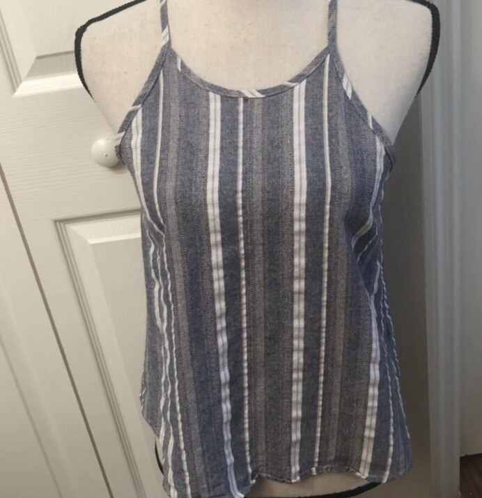 Paper Crane Anthropologie blue white striped sleevele… Gem