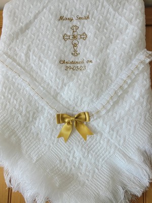 Goldkreuz ohne Schleife & Band Baby Schal Decke uni oder bestickt (Gänseblümchenblümchen)