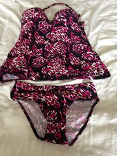 WOMENS NEW LADIES RESORT BIKINI SET SIZE 32 B TOP AND 8 OR 10 BOTTOMS