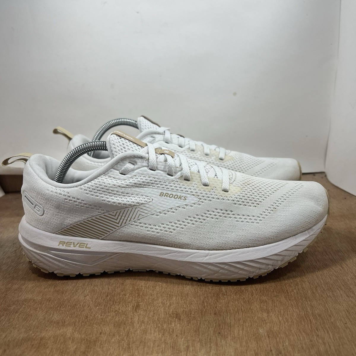 Brooks‎ Revel 6 Mens Running Shoes White Black Athletic Sneakers Size 8.5 Brooks Revel 6 Men Size 11 White Running Shoes Sneakers | eBay main image 2