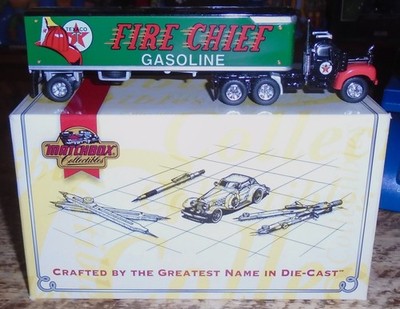 MATCHBOX /DINKY TEXACO 1956 MACK B-61 TRACTOR TRAILER  1/100 SCALE DYM35266