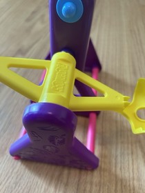 Fingerlings Interactive See Saw & Teeter Totter Play Set with 4 Fingerlings