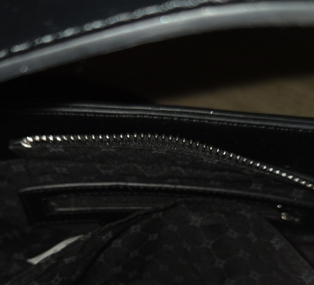 Black BCBGeneration Crossbag - image 4
