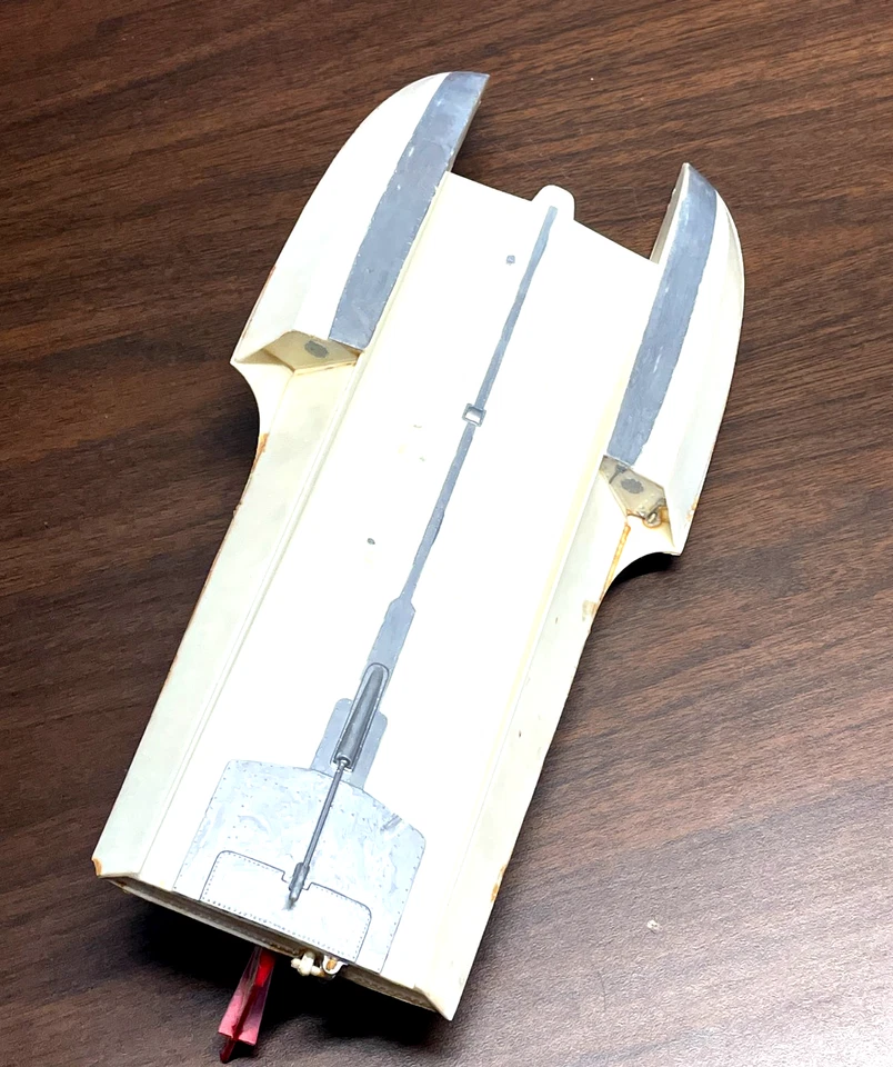 Miss Budweiser Ron Snyder Unlimited Hydroplane U1 Racing 70's /80's Boat Model - Image 3 of 4