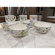 Mikasa Quinn Bone China 7 Piece Set 3 Mugs 4 Fruit Bowls Floral Blue Yellow NEW