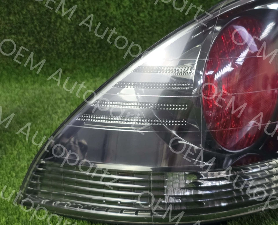 Par de luces traseras izquierda y derecha OEM usado Lexus Altezza IS200 IS300 SXE10 Foto 4 de 4