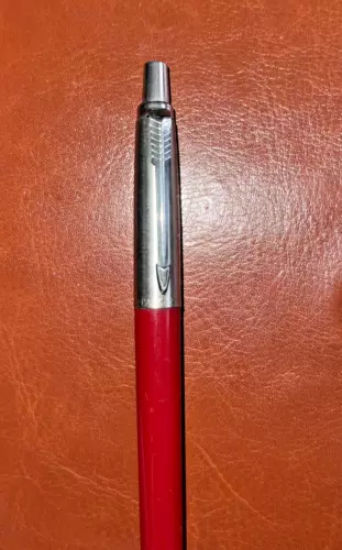 Vintage, Parker Jotter Burgundy & Chrome Arrow Feather Cap, Medium, blue ink