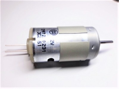 A69 / 1 Stück Motor Hochleistungs-Gleichstrommotor JOHNSON KC415LG 12 V