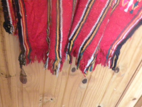 VINTAGE 70'S WOOL HAND WOVEN EMBROIDERED SERAPE/PONCHO - Picture 6 of 8