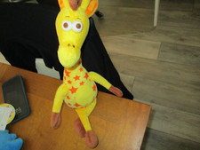 Toys R Us Geoffrey The Giraffe Plush Stuffed Animal Toy 17" Geoffrey