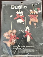 Vintage Bucilla Christmas Holiday Ornaments Kit Furry Friends 48617