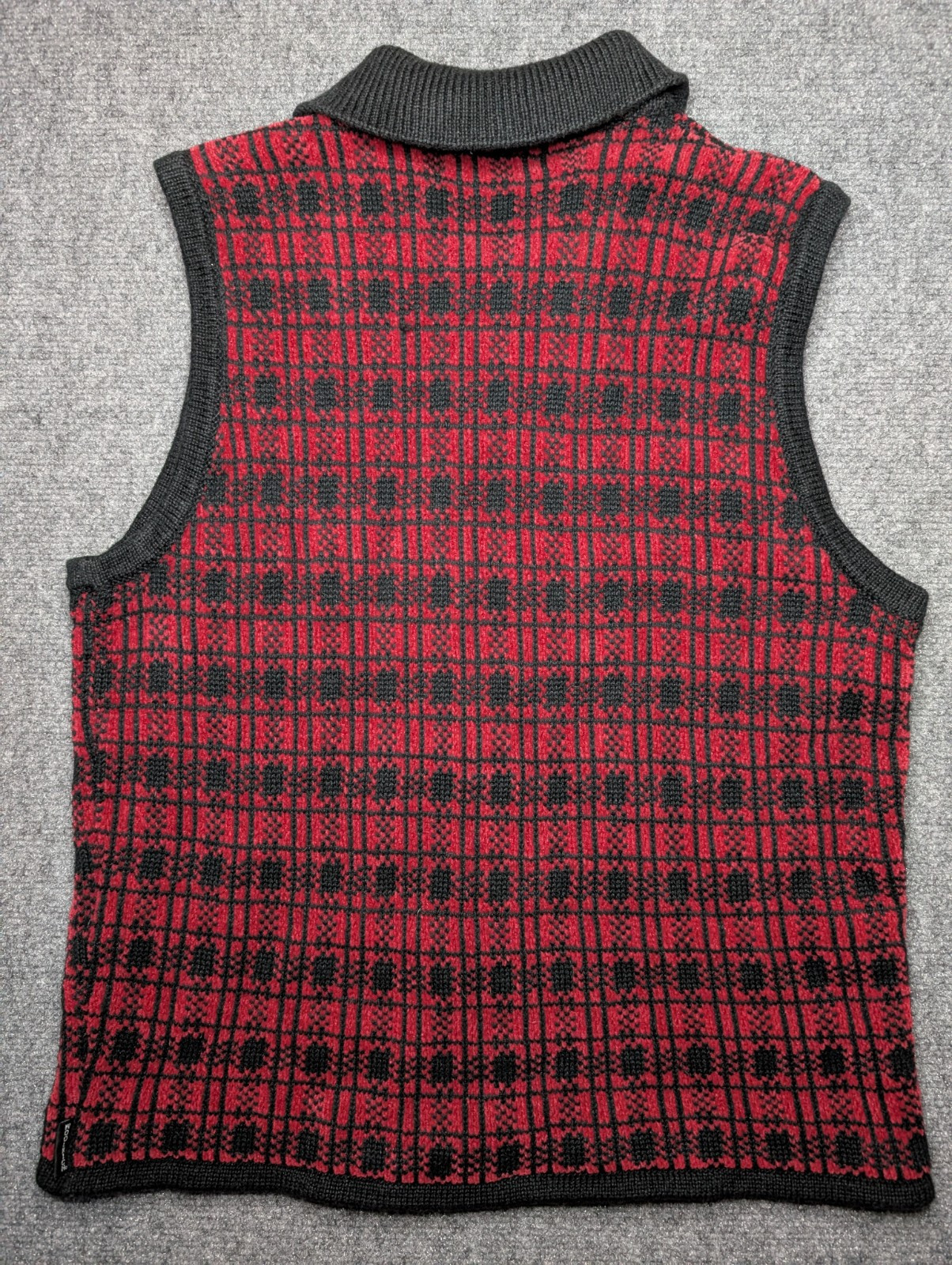 Woolrich Textured Flower Pattern Zip Sweater Vest… - image 2