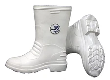 Marlin M688 Deck Boots White