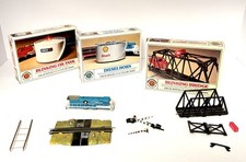 Lot of N Scale Model Train Parts  Empty Boxes Bachmann, Life-Like Rock Island