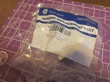 WB24X46906 - GE Genuine OEM Oven High Limit Switch QTY. 1