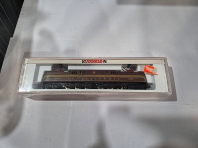 Arnold 4877 Pennsylvania Electric Locomotive Train in Box N Scale Model B14