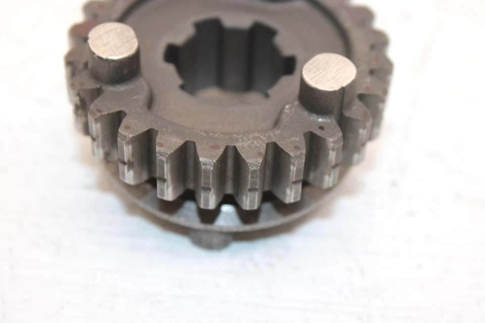 Kawasaki Bayou 220 1994 OEM cuarta salida engranaje 13129-1867 AK3 Foto 2 de 4