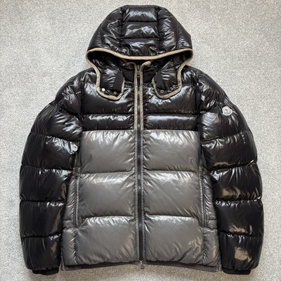Moncler Harry schwarz & grau gefütterte Jacke Größe 4 Large 100 % authentisch