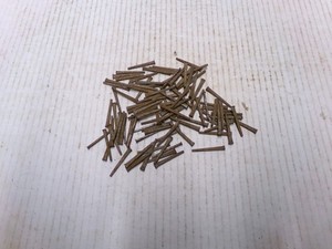 Lot of 100 Square Cut 1 1/4" Nails Old Rustic Vintage L7