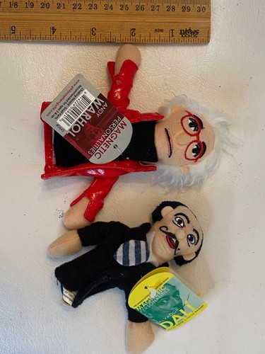 2 Artist Andy Warhol & Salvador Dali Finger Puppets/Refrigerator Magnets NEW Tag - Picture 5 of 5