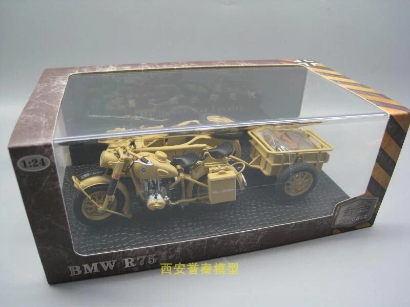 1/24 WWII German R75 Motorcycle Changjiang 750 Prototype Model - Image 3 of 4