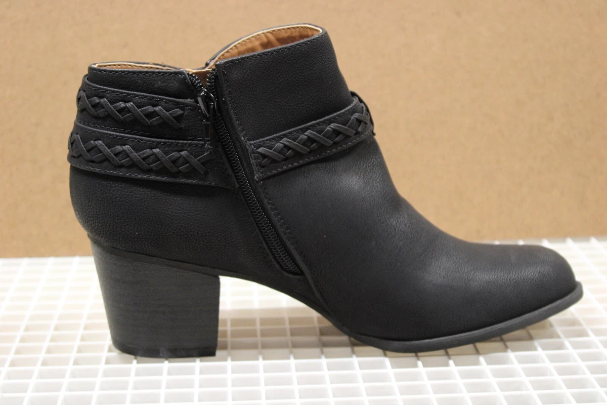 Indigo rd deals booties black