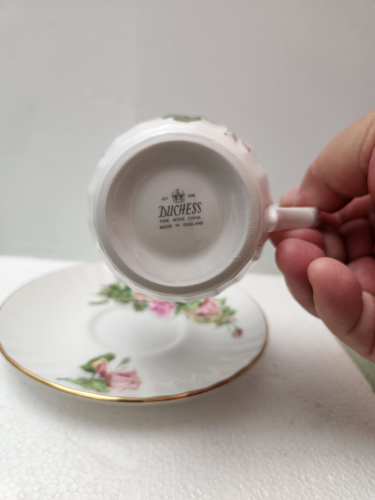 Duchess Roses Tea Cup & Saucer Set Made In England