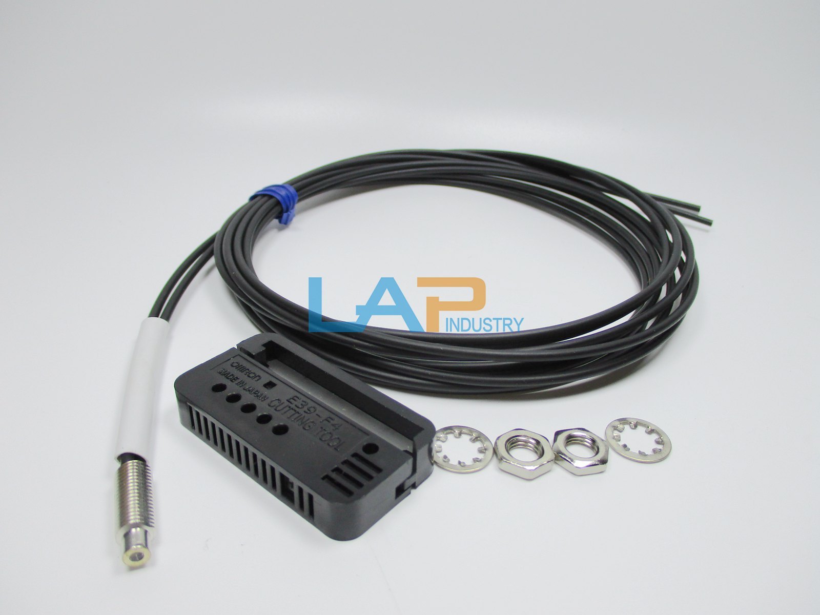 1PCS New For OM Photoelectric Switch Fiber Unit E32-DC200 E32DC200 - Foto 10