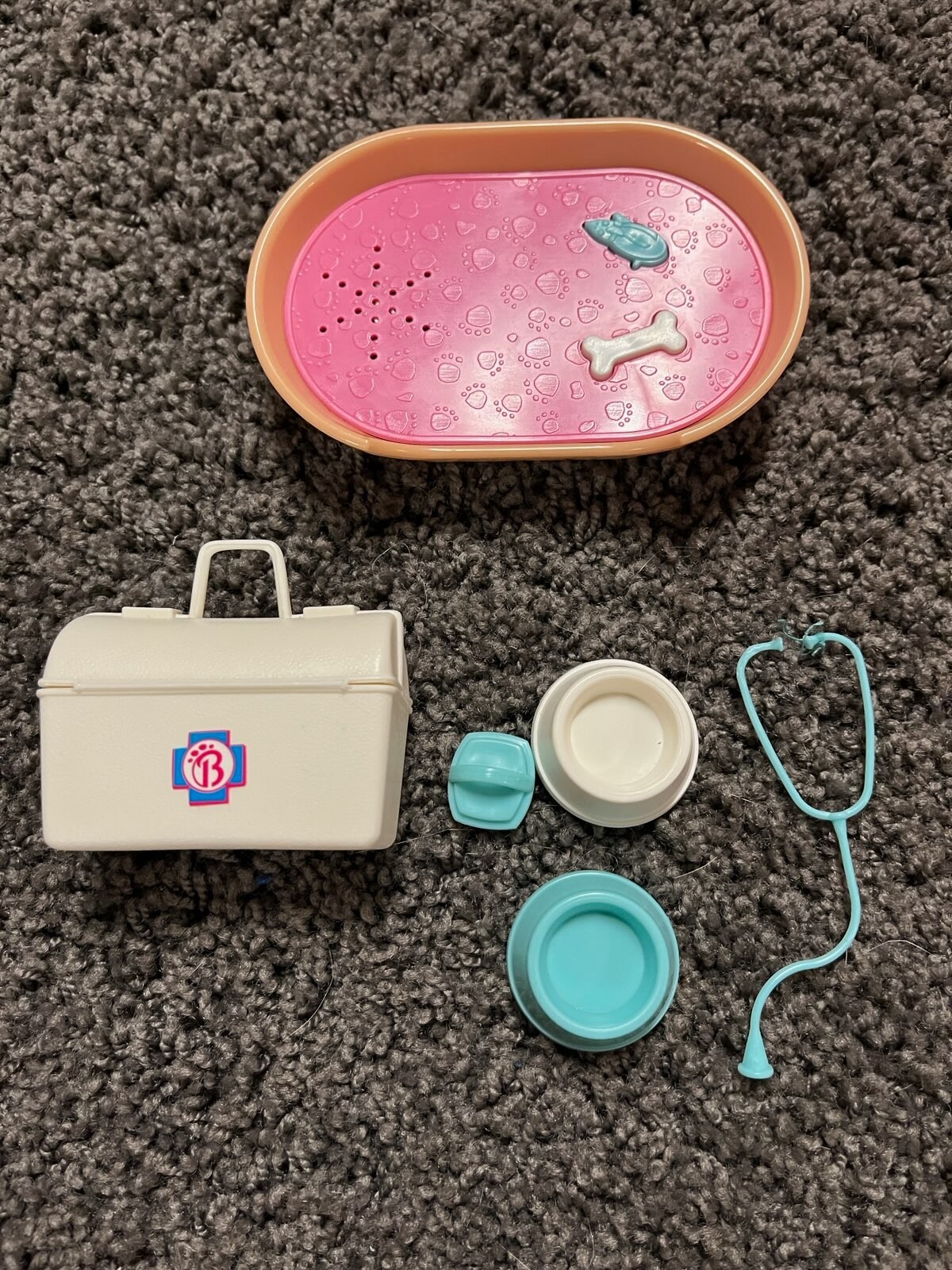 Vintage 1996 Barbie Doll I Can Be A Pet Vet Dr Set