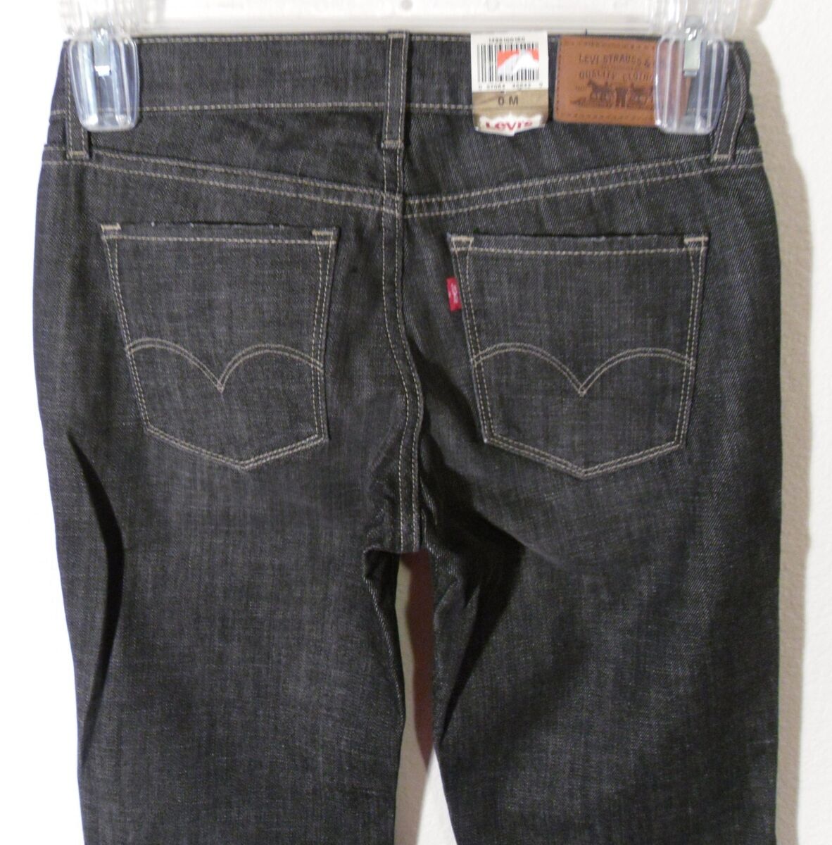 NWT Levis 633 Womens Vintage Slim Fit Very Low Boot Cut NWT Levis 633 Womens Vintage Slim Fit Very Low Boot Cut