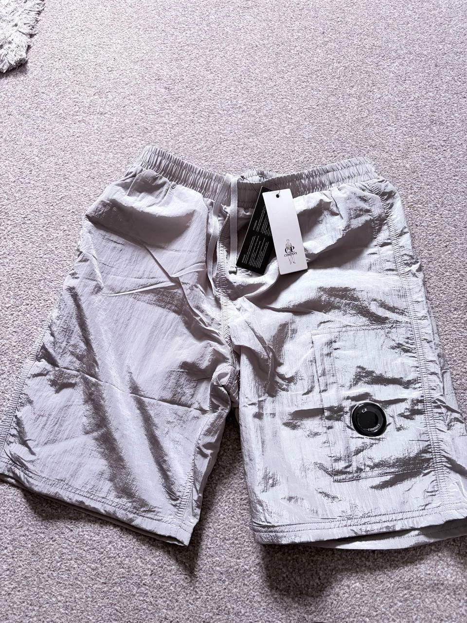 Men’s Silver Lens Badge Outdoor Nylon Shorts Quick Drying Fabric Casual Shorts