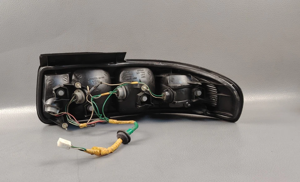 94 99 Toyota CELICA Genuine ST202 ST205 GT Tail Lights STANLEY 1826 20-365 - Image 4 of 4