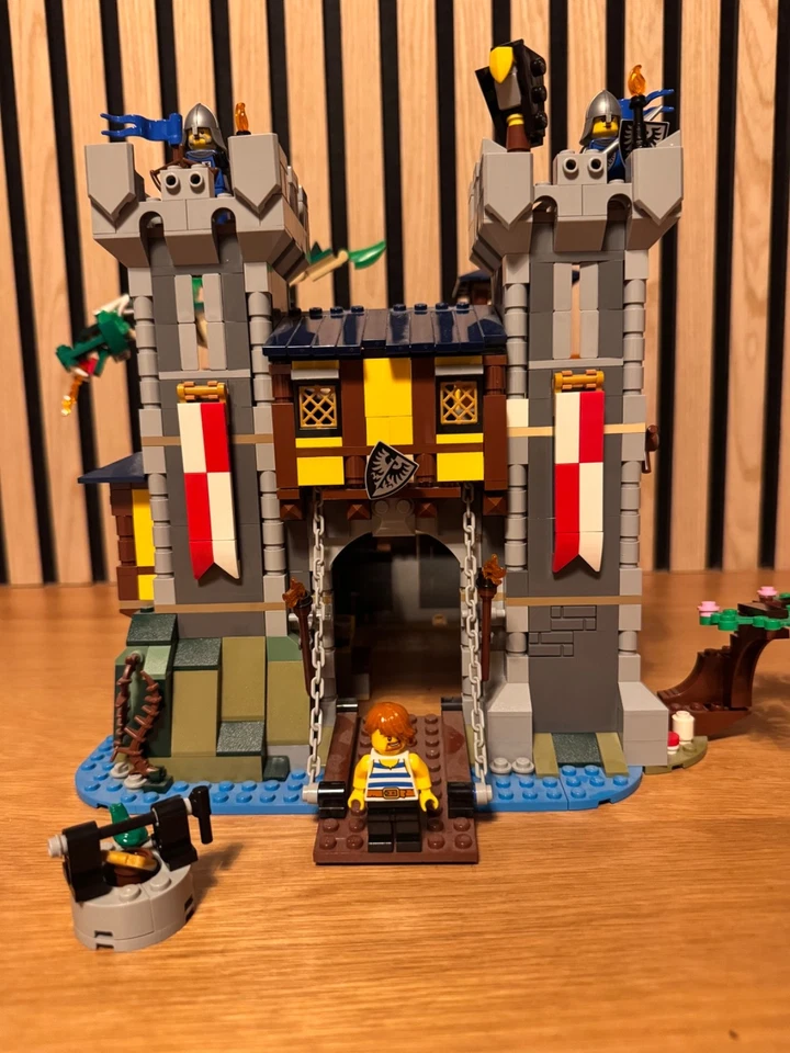 LEGO Creator 31120 Medieval Castle, Foto 1 von 5