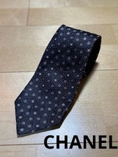 Excellent condition CHANEL   Silk Tie Black