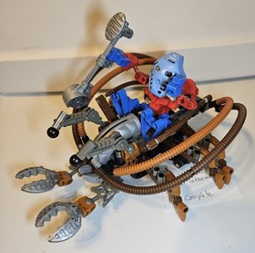 LEGO BIONICLE: Takua and Pewku (8595) 100% Complete.  No Box Or Manual. 