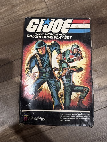 G.I. Joe A Real American Hero Play Set Colorforms 1982 Hasbro - Afbeelding 1 van 6