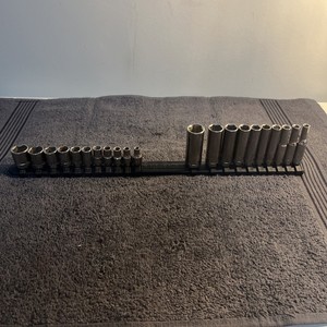 Craftsman 21 Piece 1/4" Socket Set Deep & Shallow With Rail 6 Point