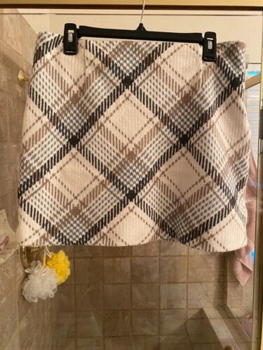 H&M Women’s NWT Size 10 Ivory/Brown/Black/Blue Plaid Textured Lined Skirt