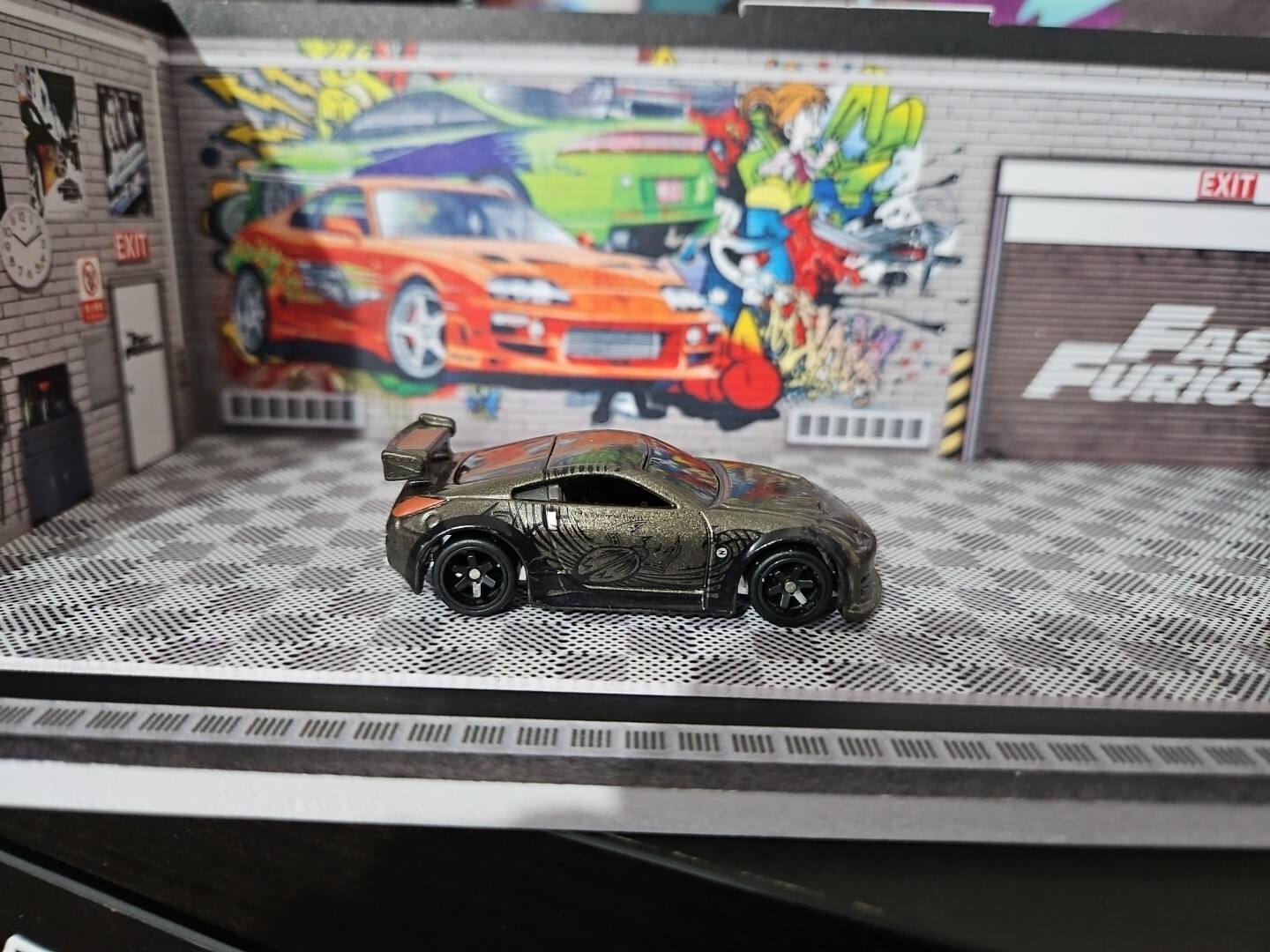 Picture 1 of 15