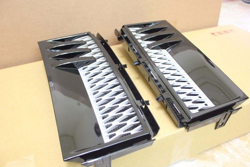 Side Vent Grille Fender for RANGE ROVER L322 10-12 Glossy Black & Silver - Foto 2 di 6