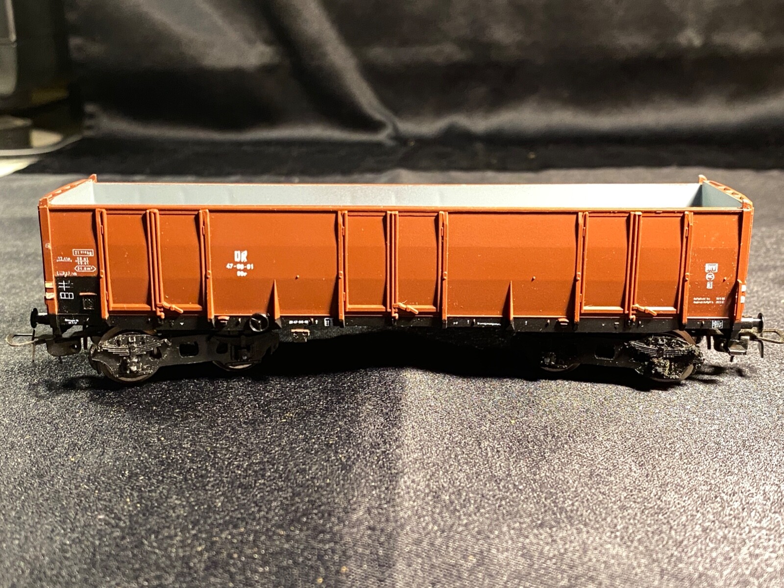 Picture 18 of 24