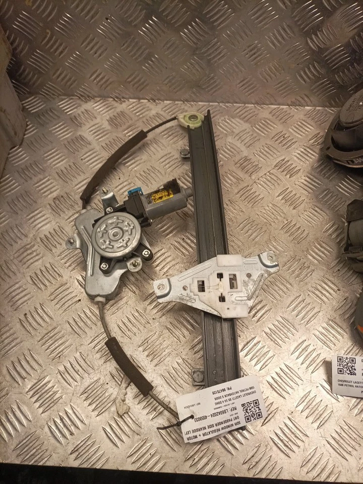 CHEVROLET LACETTI 02-10 5DR WINDOW REGULATOR + MOTOR FRONT PASSENGER SIDE LEFT - Image 3 of 4