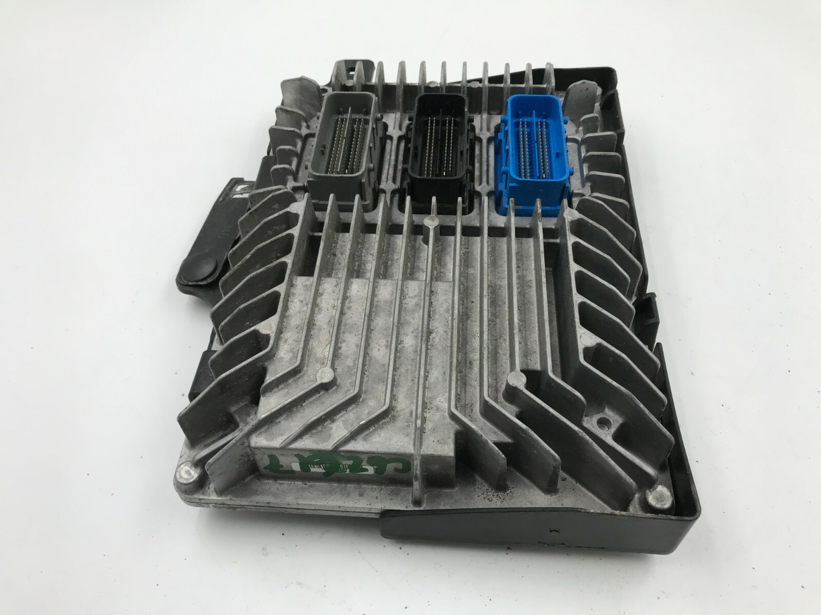 20132016 Chevrolet Traverse Engine Control Module ECU ECM OEM