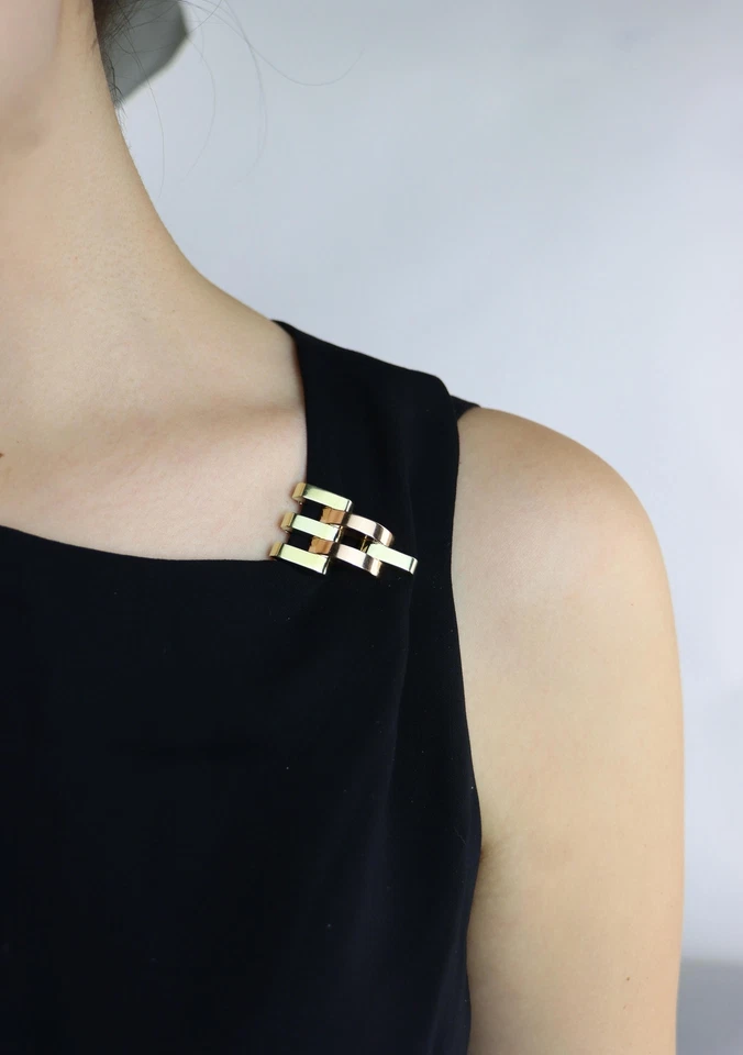 Меховая клипса Cartier из розового и желтого золота 14 карат с пирамидой - Изображение 2 из 4