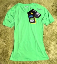CEP WingTech Athleisure Shirt Womens Medium Viper Green Short Sleeve NWT