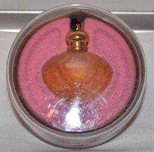 Le Jardin by Max Factor PERFUME PENDANT .1 fl oz splash with cloth cord in box