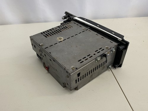 Radio Hitachi Nissan 300ZX 1984-1989 OEM de fábrica con interruptor de antena de alimentación de ajuste - Imagen 8 de 10
