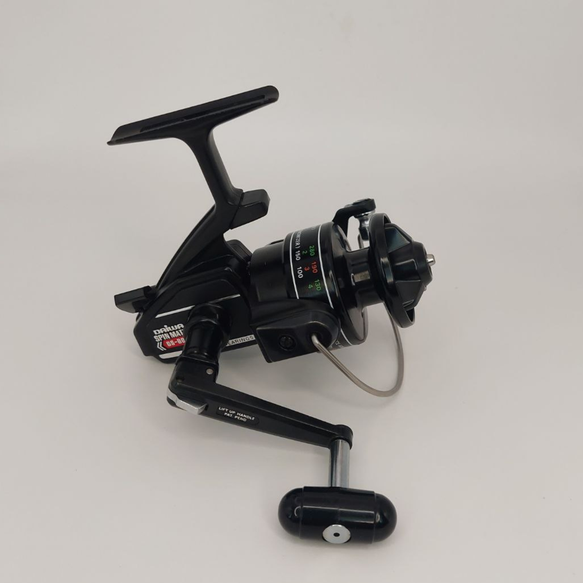 Daiwa Spinmatic GS800 with box , soft bags and etc Fishing