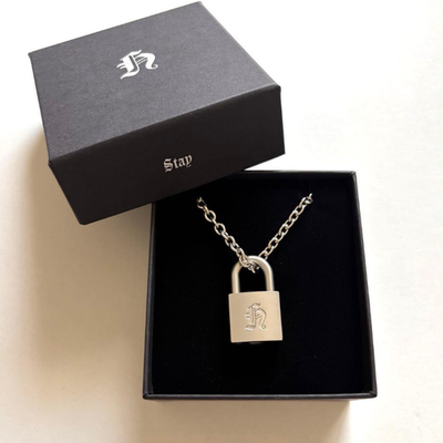 Stray Kids Hyunjin Necklace dominATE Celebrate Official w/ Trading